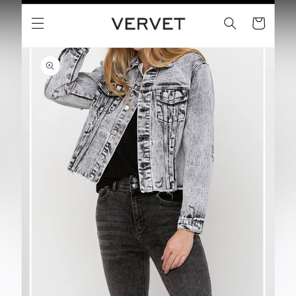 NWT vervet Escala - Distressed Black Acid Wash Classic Crop Jacket